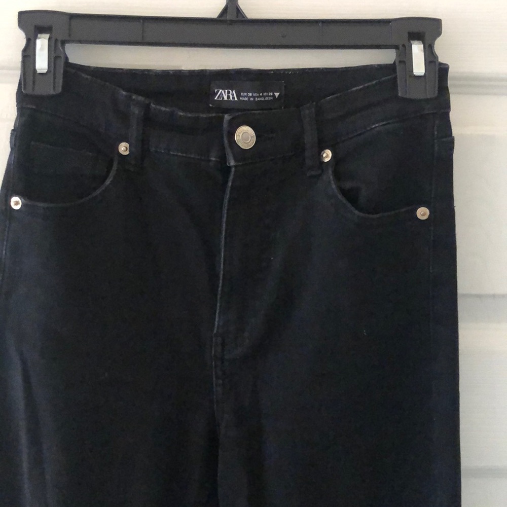 HOT ZARA BLACK ANKLE SLIT JEANS